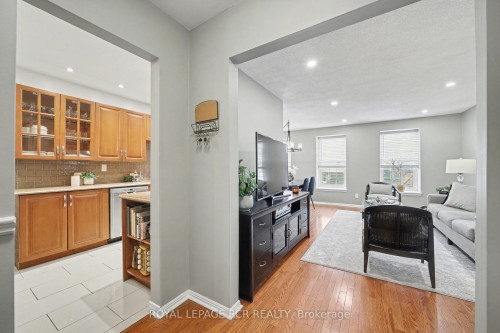 2007 Amherst Heights Drive, Burlington, ON - Indoor