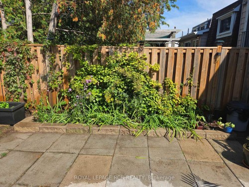 2007 Amherst Heights Drive, Burlington, ON - Outdoor