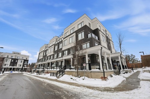 36-200 Alex Gardner Circle, Aurora, ON - Outdoor With Facade