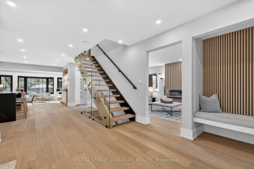 137 Cheltenham Avenue, Toronto, ON - Indoor