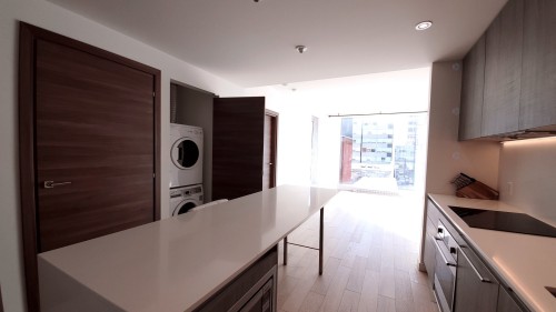 Coin-repas - 312-1450 Boul. René-Lévesque O., Montréal (Ville-Marie), QC - Indoor Photo Showing Kitchen