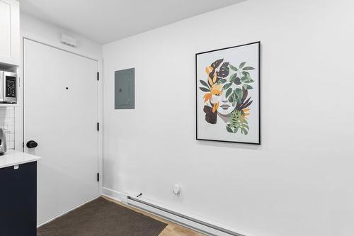 Hall - 23 Rue Virginie, Salaberry-De-Valleyfield, QC - Indoor Photo Showing Other Room