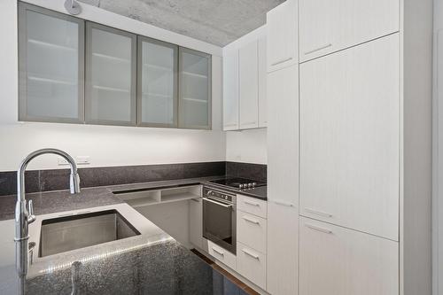 Kitchen - 409-198 Rue Ann, Montréal (Le Sud-Ouest), QC - Indoor Photo Showing Kitchen