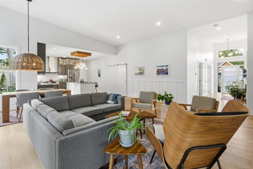 881 Hayden Pl, Mill Bay, BC 