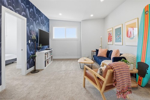 881 Hayden Pl, Mill Bay, BC 