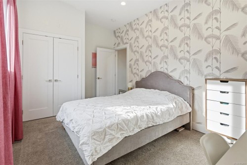 881 Hayden Pl, Mill Bay, BC 