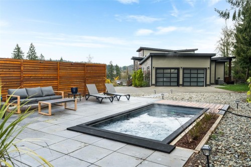 881 Hayden Pl, Mill Bay, BC 