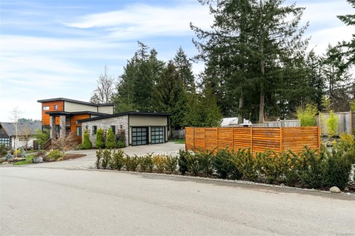 881 Hayden Pl, Mill Bay, BC 