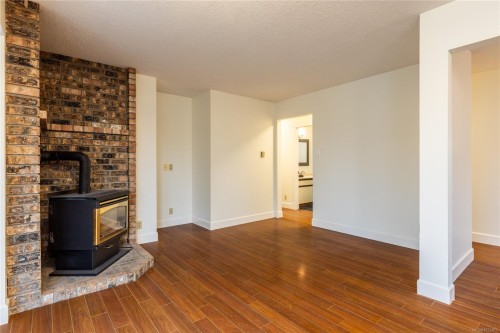 2585 Quill Dr, Nanaimo, BC 