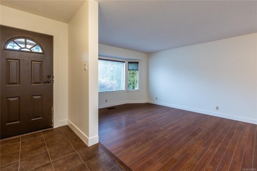 2585 Quill Dr, Nanaimo, BC 