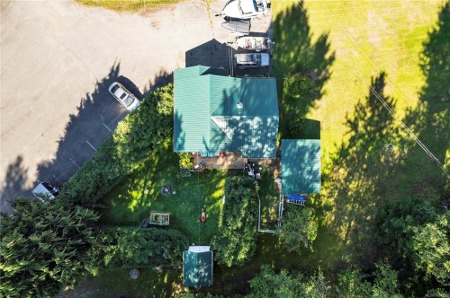 1260 Sayward Rd, Sayward, BC - Outdoor