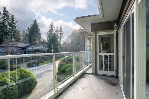 4652 Boulderwood Dr, Saanich, BC 