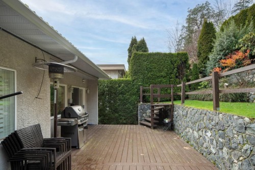 4652 Boulderwood Dr, Saanich, BC 