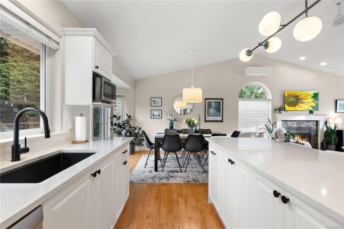 3574 Kelly Dawn Pl, Langford, BC 