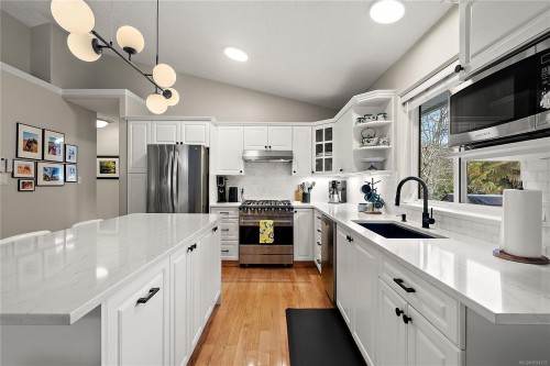 3574 Kelly Dawn Pl, Langford, BC 