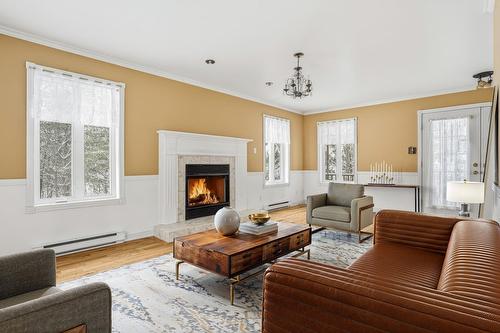 Living room - 3584 Rue Des Châtaigniers, Sherbrooke (Brompton/Rock Forest/Saint-Élie/Deauville), QC - Indoor Photo Showing Living Room With Fireplace