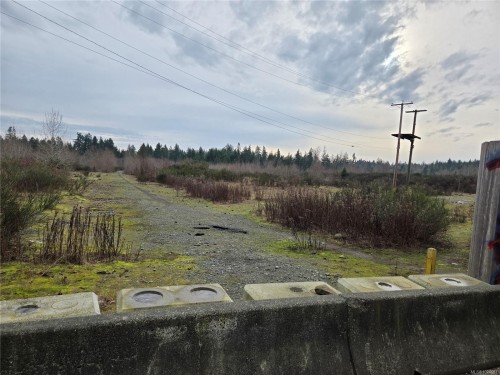 4040 Comox Logging Rd, Courtenay, BC 