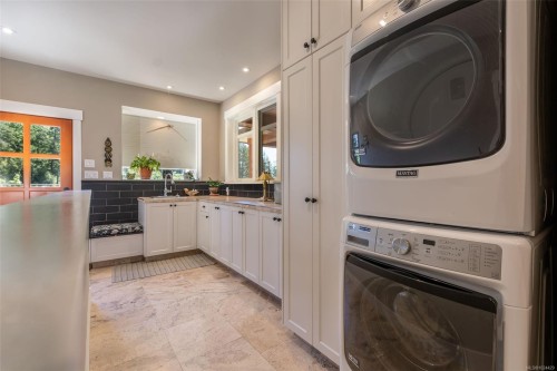 7000 Mays Rd, Duncan, BC 