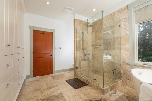 7000 Mays Rd, Duncan, BC 