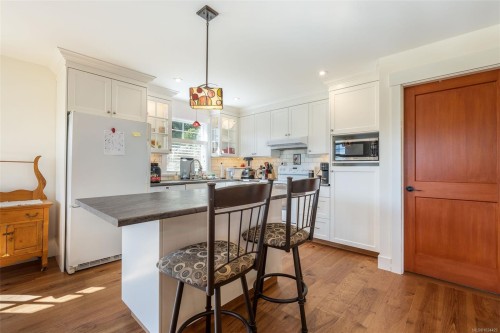 7000 Mays Rd, Duncan, BC 