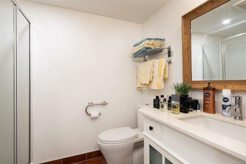 7000 Mays Rd, Duncan, BC 