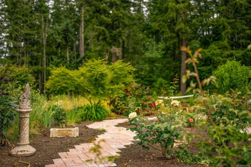 7000 Mays Rd, Duncan, BC 