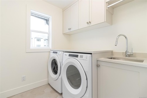 2160 Bellflower Dr, Langford, BC 