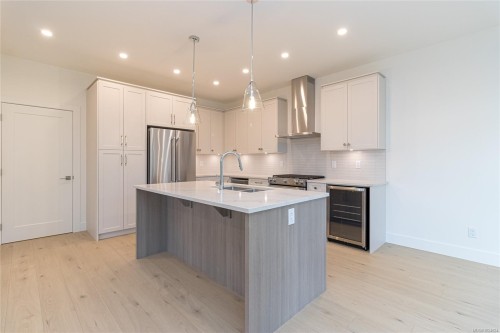 2160 Bellflower Dr, Langford, BC 