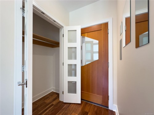 N312-1105 Pandora Ave, Victoria, BC - Indoor Photo Showing Other Room