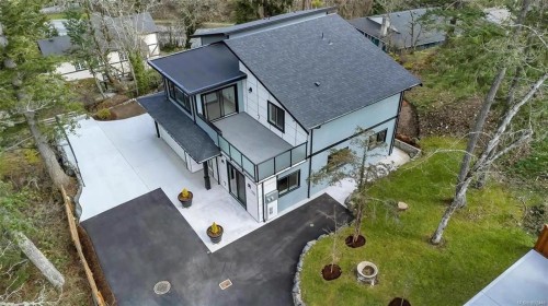 227 Heddle Ave, View Royal, BC 