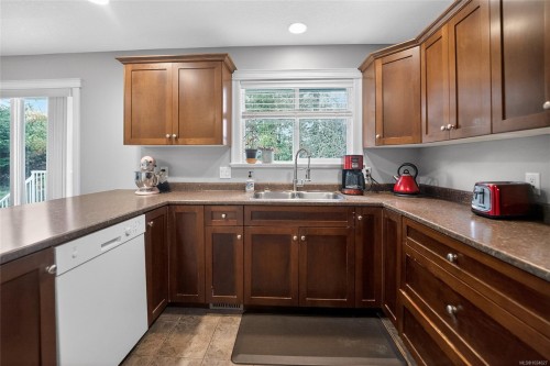 2760 Marvelle Pl, Nanaimo, BC 