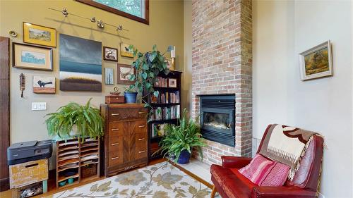 166 304Th Avenue, Kimberley, BC - Indoor With Fireplace