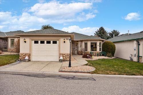 160-2330 Butt Road, West Kelowna, BC - Outdoor