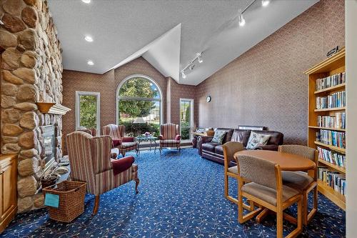 160-2330 Butt Road, West Kelowna, BC - Indoor