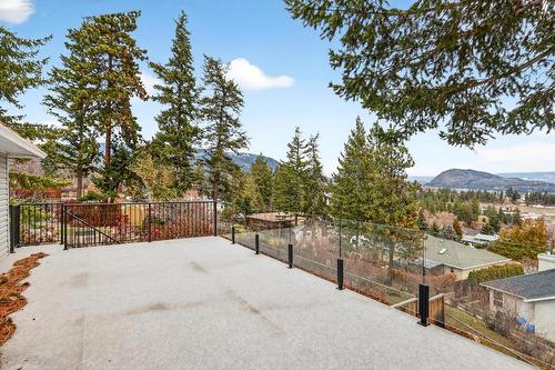 2848 Lower Glenrosa Road, West Kelowna, BC - Outdoor