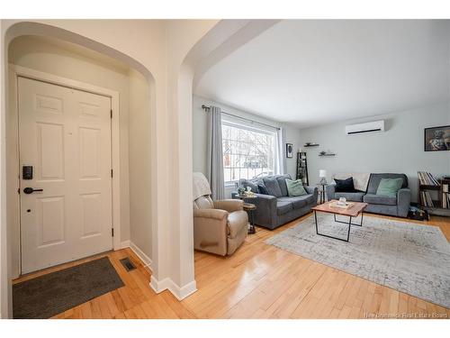 53 Fairview Dr, Moncton, NB 