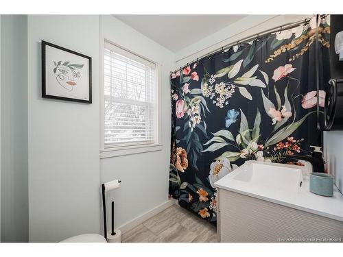 53 Fairview Dr, Moncton, NB 