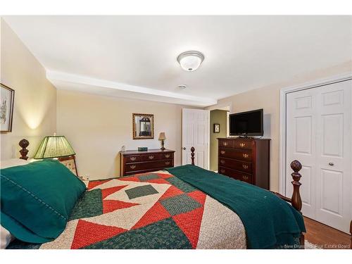 73 Shannon Dr, Moncton, NB 