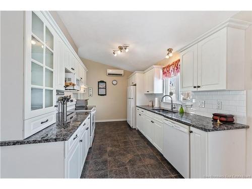 73 Shannon Dr, Moncton, NB 