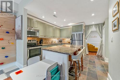 304 - 283 KING STREET E  Hamilton, ON L8N 1B9