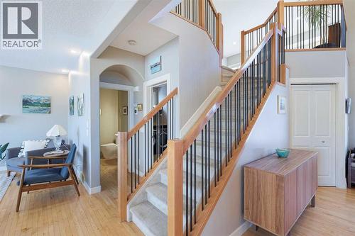 98 Tuscany Estates Crescent Nw, Calgary, AB - Indoor Photo Showing Other Room