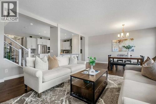 206 Mahogany Passage Se, Calgary, AB - Indoor Photo Showing Living Room