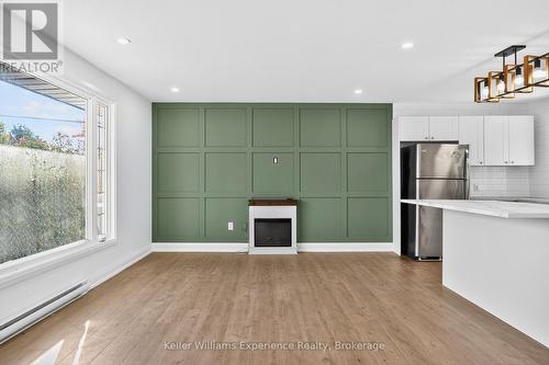556 Champlain Road, Tiny, ON - Indoor Photo Showing Kitchen