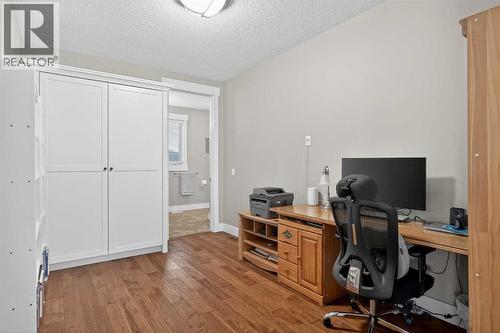 72 Rockcliff Grove Nw, Calgary, AB - Indoor Photo Showing Office