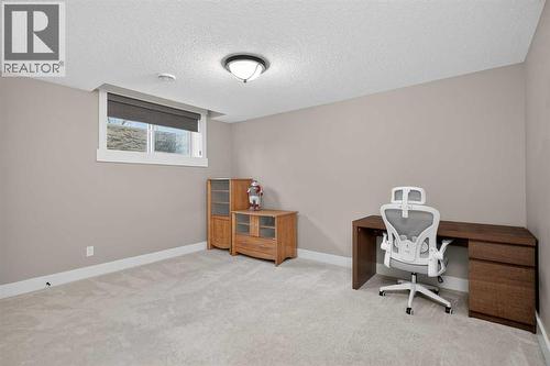 72 Rockcliff Grove Nw, Calgary, AB - Indoor