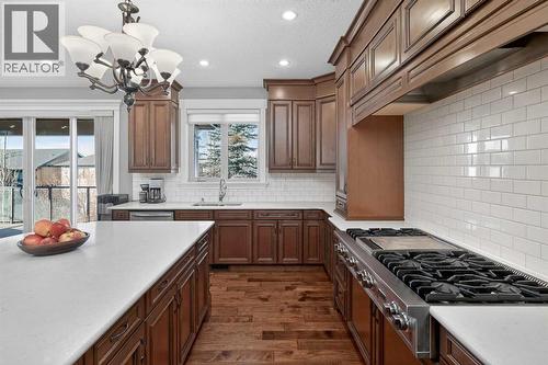 72 Rockcliff Grove Nw, Calgary, AB - Indoor Photo Showing Kitchen