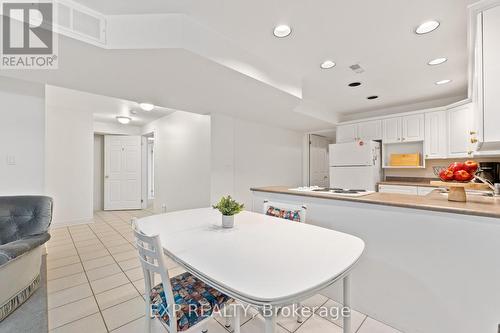 1036 Stone Cottage Crescent, Oshawa (Pinecrest), ON - Indoor Photo Showing Kitchen