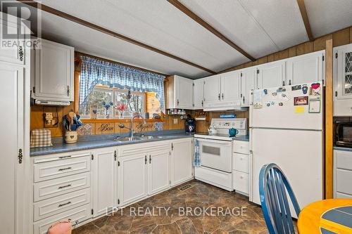 1023 Moon Road, Frontenac (Frontenac Centre), ON 