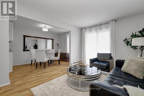 116 - 3445 Uplands Drive, Ottawa, ON - Indoor Photo Showing Living Room