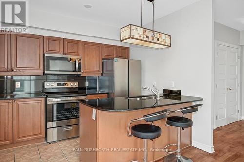 Kitchen - 2001 - 445 Laurier Avenue W, Ottawa, ON - Indoor Photo Showing Kitchen